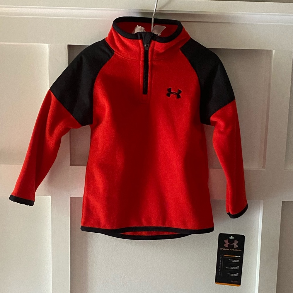 NWT- Under Armour Fleece 1/4 Zip Pullover Boys